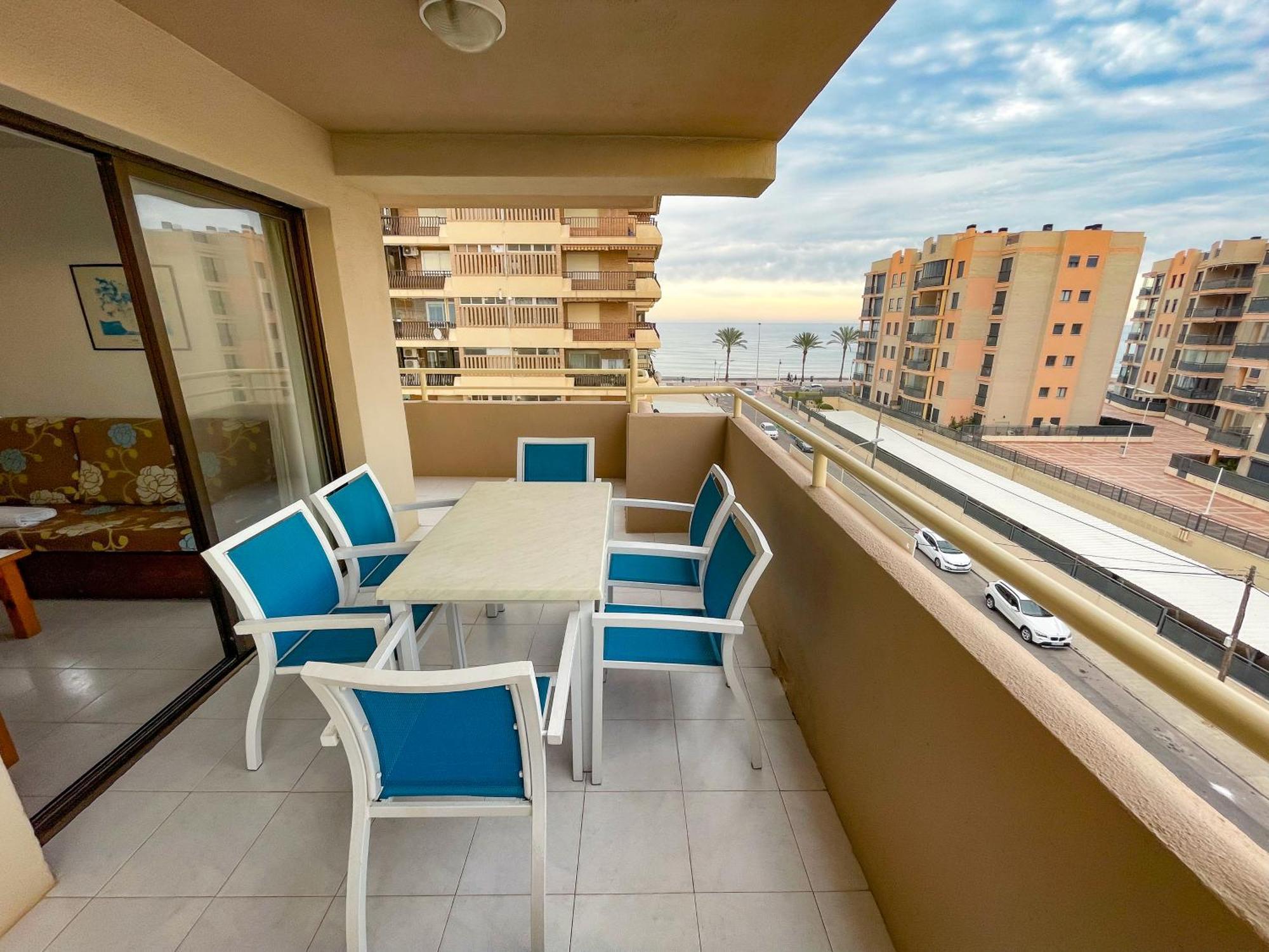 Benicàssim Apartamentos Riviera 3000 מראה חיצוני תמונה